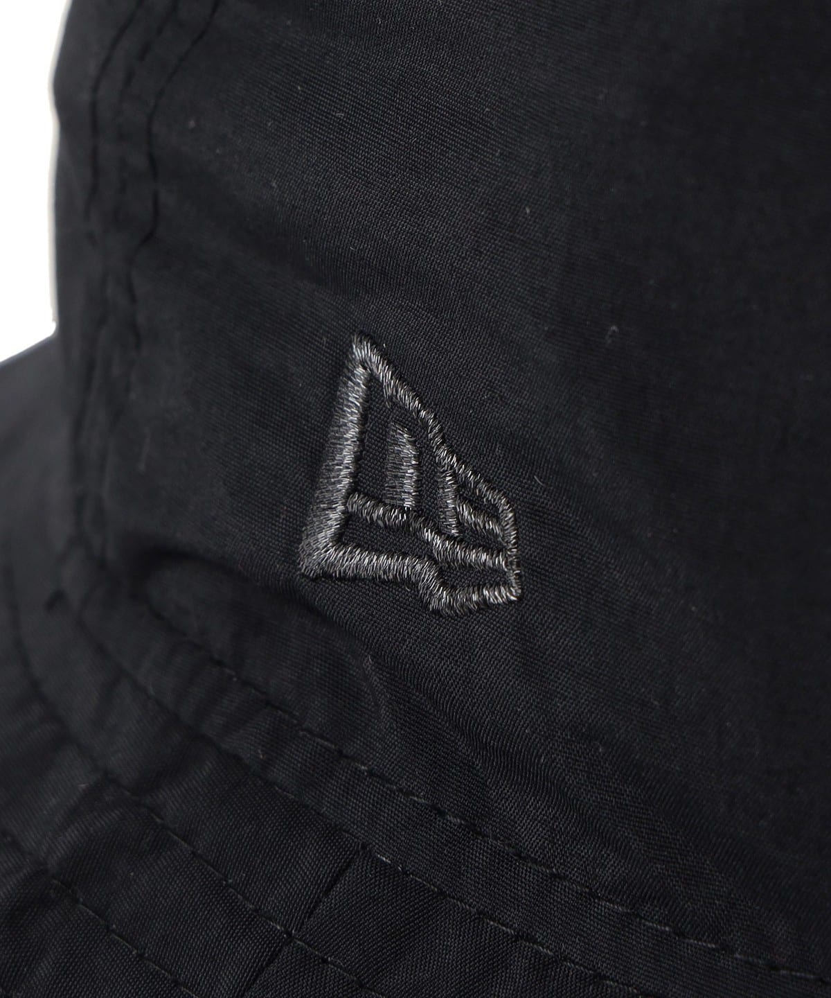 新品タグ付　NEW ERA×BEAMS GOLF 別注バケットハット Lサイズ BEAMS GOLF｜【別注】NEW ERA / ロゴ バケットハット | Rakuten