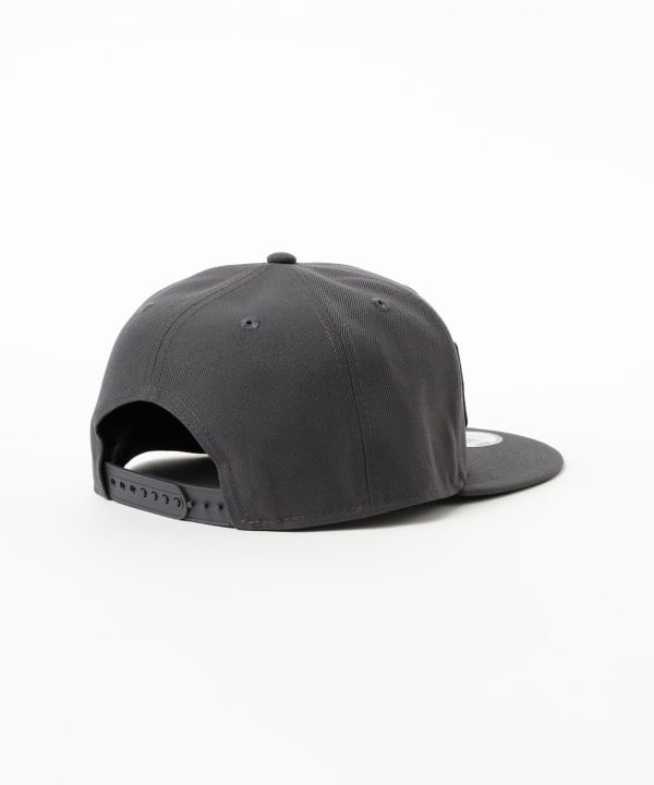 美品【ニューエラ×ビームス・ゴルフ】限定コラボ フラッグ ロゴ キャップ 黒×銀 9FIFTY NENY LOGO ブラック | ゴルフ | ニューエラオンラインストア