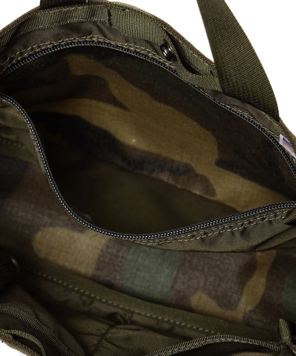 【別注】BRIEFING / WOODLAND CAMOUFLAGE カートバッグ