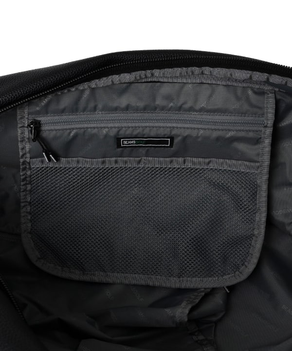 Script logo black Boston bag with shoe pocket