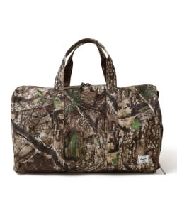 Herschel Supply / Real Tree ダッフル バッグ