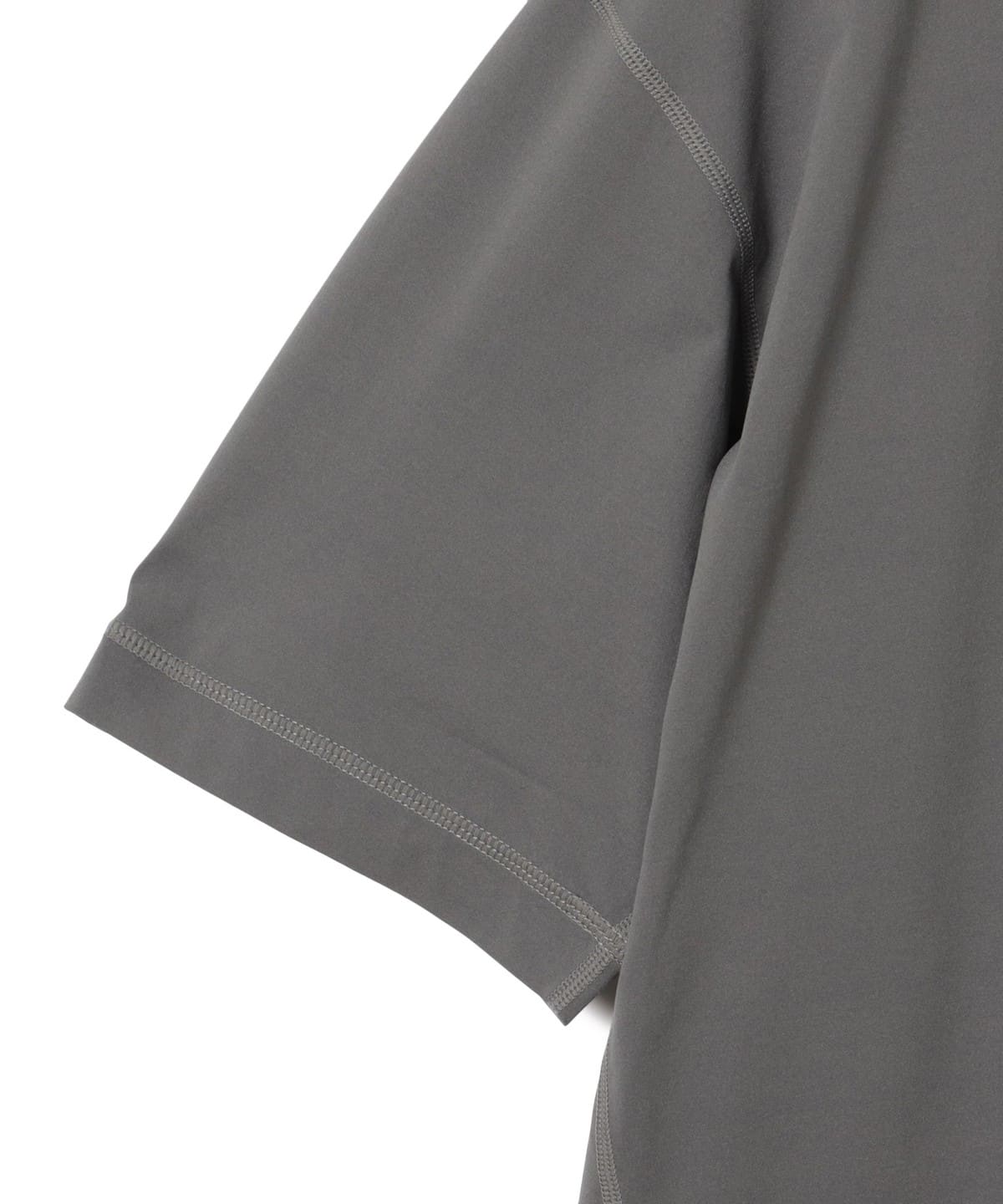 BEAMS GOLF（BEAMS GOLF）[別注] Marmot /高彈性防曬衣後背Logo高領T卹