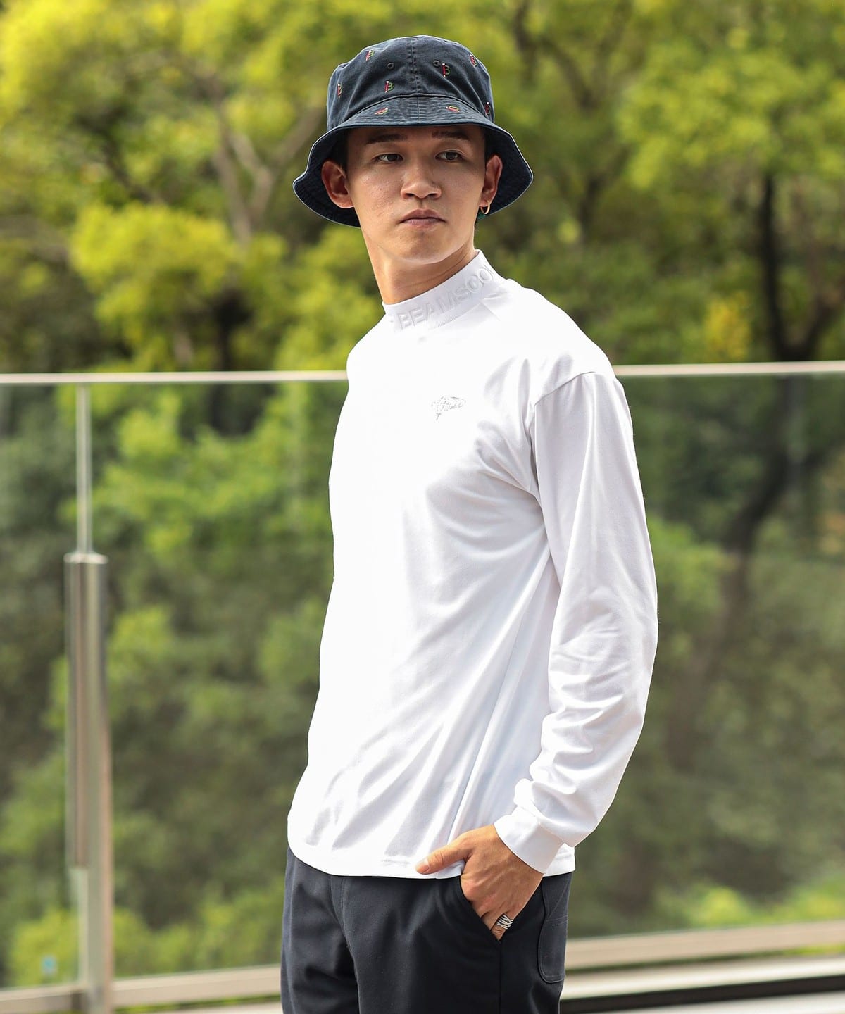 【良品・オシャレ】BEAMS GOLF モックネック M ホワイト 長袖 BEAMS GOLF（ビームス ゴルフ）ORANGE LABEL / エンボスロゴ モック