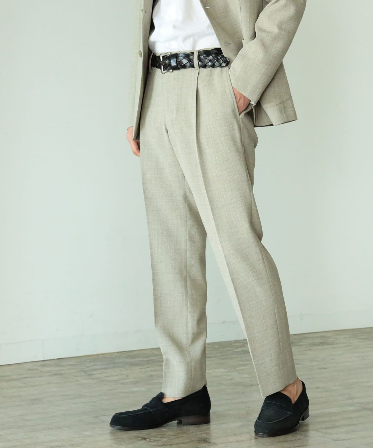 【DK_GREEN】B:MING by BEAMS / NOMAD TRABEST(R) ソリッド 1プリーツ スラックス B:MING by BEAMS（ビーミング by ビームス）NOMAD TRABEST(R) ソリッド