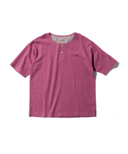 ▲B:MING by BEAMS / ドロップショルダー 2ボタン ヘンリーネック Tシャツ