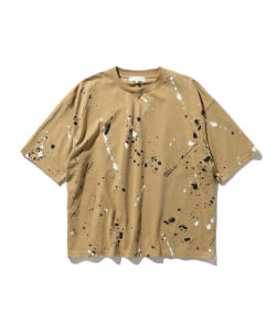 ▲B:MING by BEAMS / スプラッシュプリント クルーネックTシャツ(ビッグフィット)