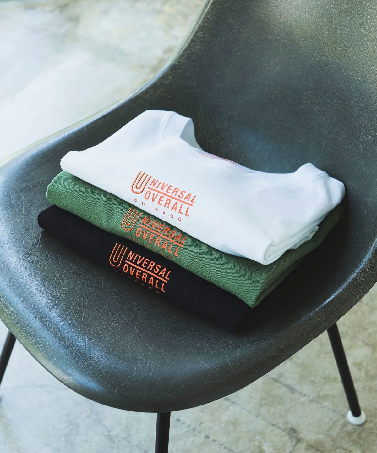 UNIVERSAL OVERALL ユニバーサルオーバーオール × B:MING by BEAMS / 別注 センターロゴ プリント Tシャツ Tシャツ・カットソー MEN WHITE M UNIVERSAL OVERALL ユニバーサルオーバーオール × B:MING by BEAMS / 別注 センターロゴ プリント Tシャツ Tシャツ・カットソー MEN WHITE M