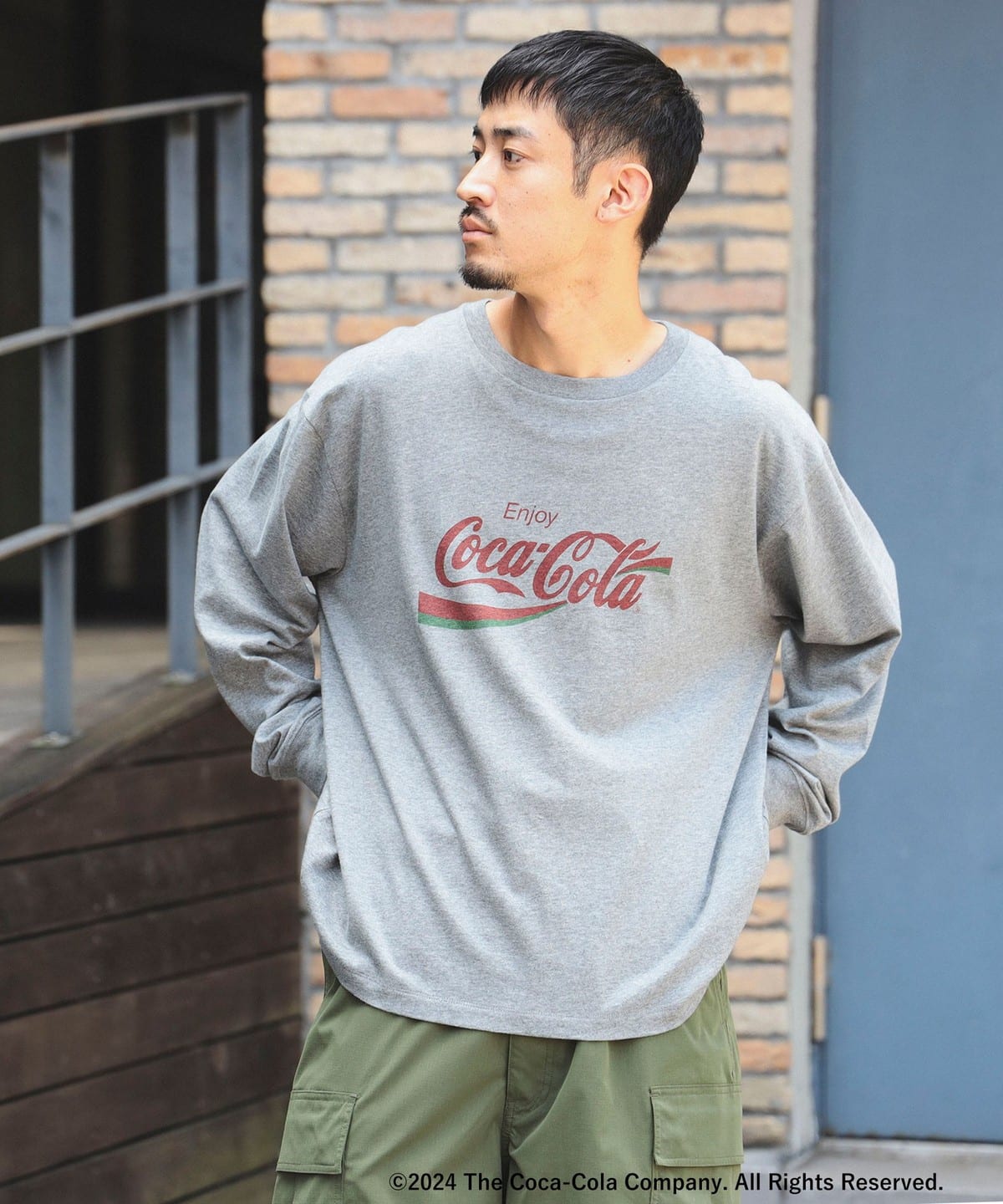 【別注】Coca-Cola / プリント ロングスリーブ Tシャツ Tシャツ・カットソー MEN GREY M 【別注】Coca-Cola / プリント ロングスリーブ Tシャツ Tシャツ・カットソー MEN GREY M