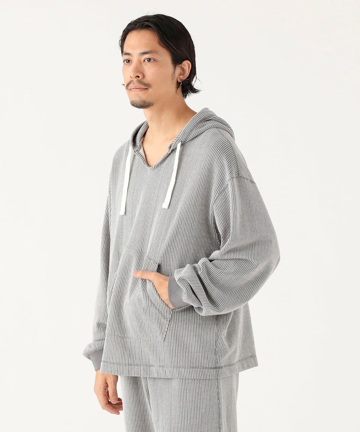 B:MING by BEAMS（ビーミング by ビームス）【別注】HELLY HANSEN
