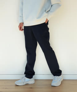 ワンダーシェイプ スリム パンツ