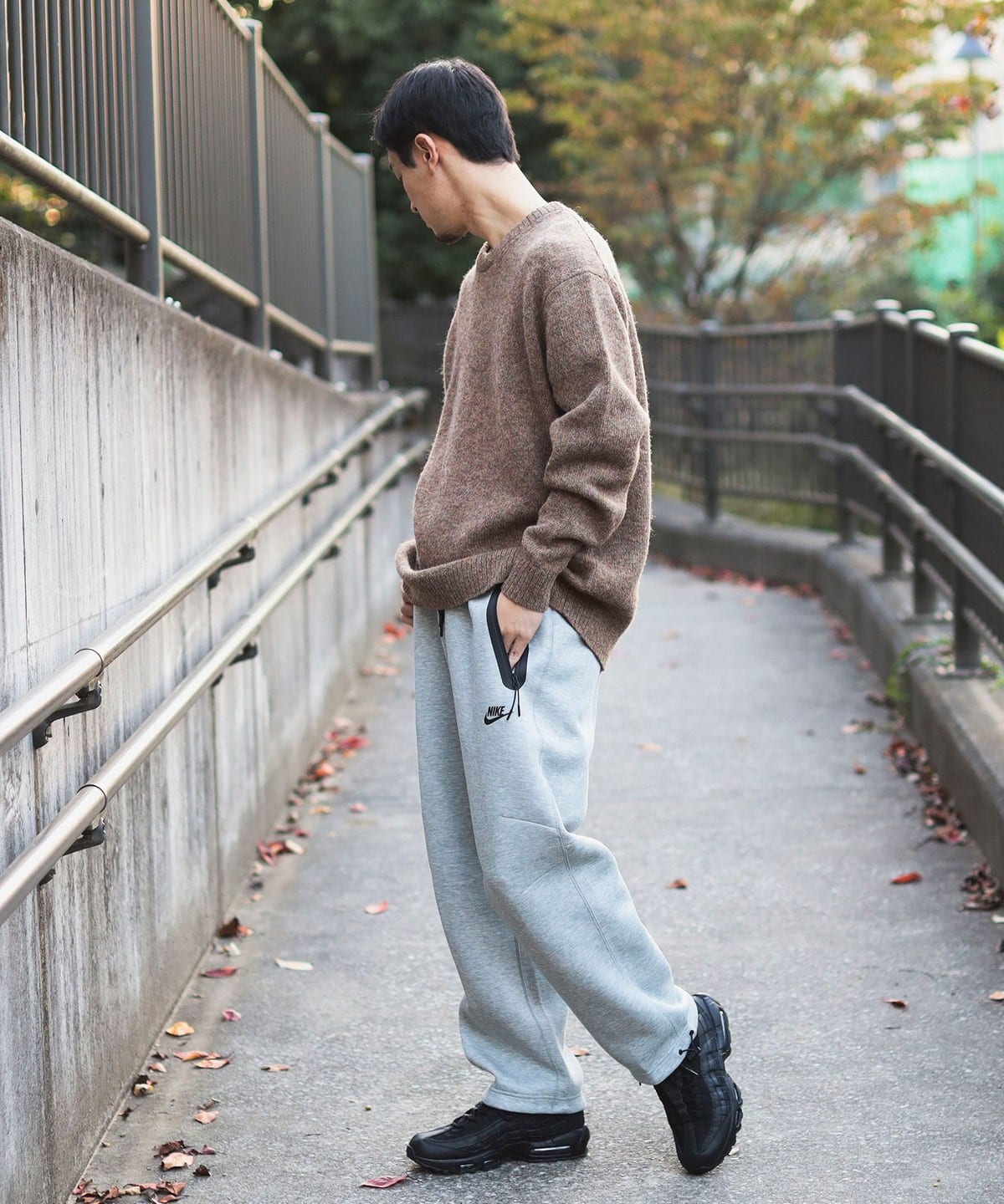 B:MING by BEAMS（ビーミング by ビームス）NIKE / テック フリース ...