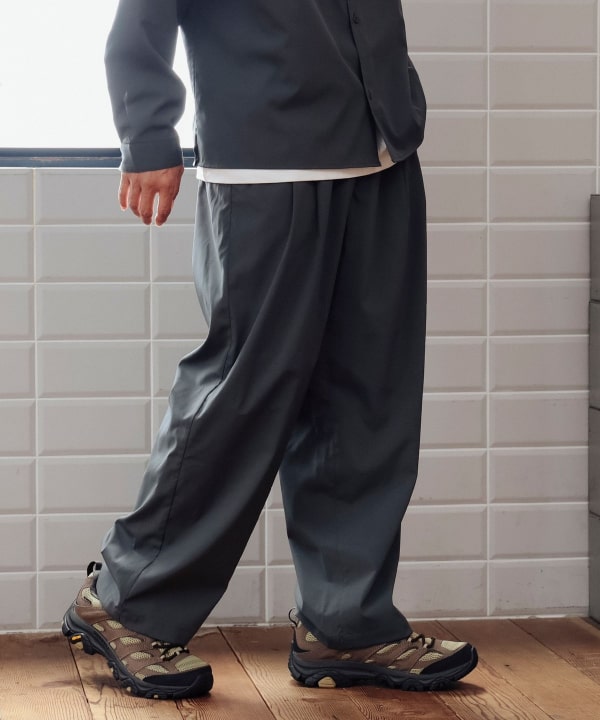 サイズM【未使用】AKM デュアルウォームイージーパンツ BK 定価74800円 B:MING by BEAMS（ビーミング by ビームス）【9/18再値下げ