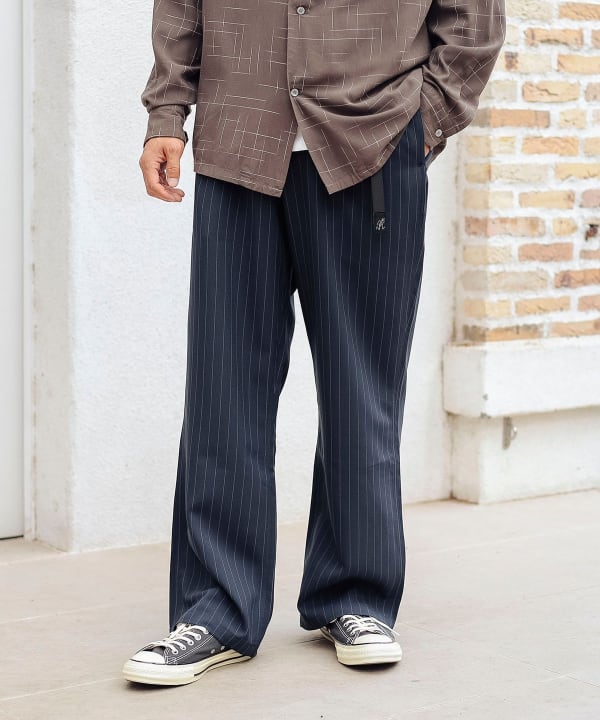 GRAMICCI × BEAMS 別注 テーパードスラックス【M】ストライプ 別注】Gramicci / ストライプ スラックス（スラックス