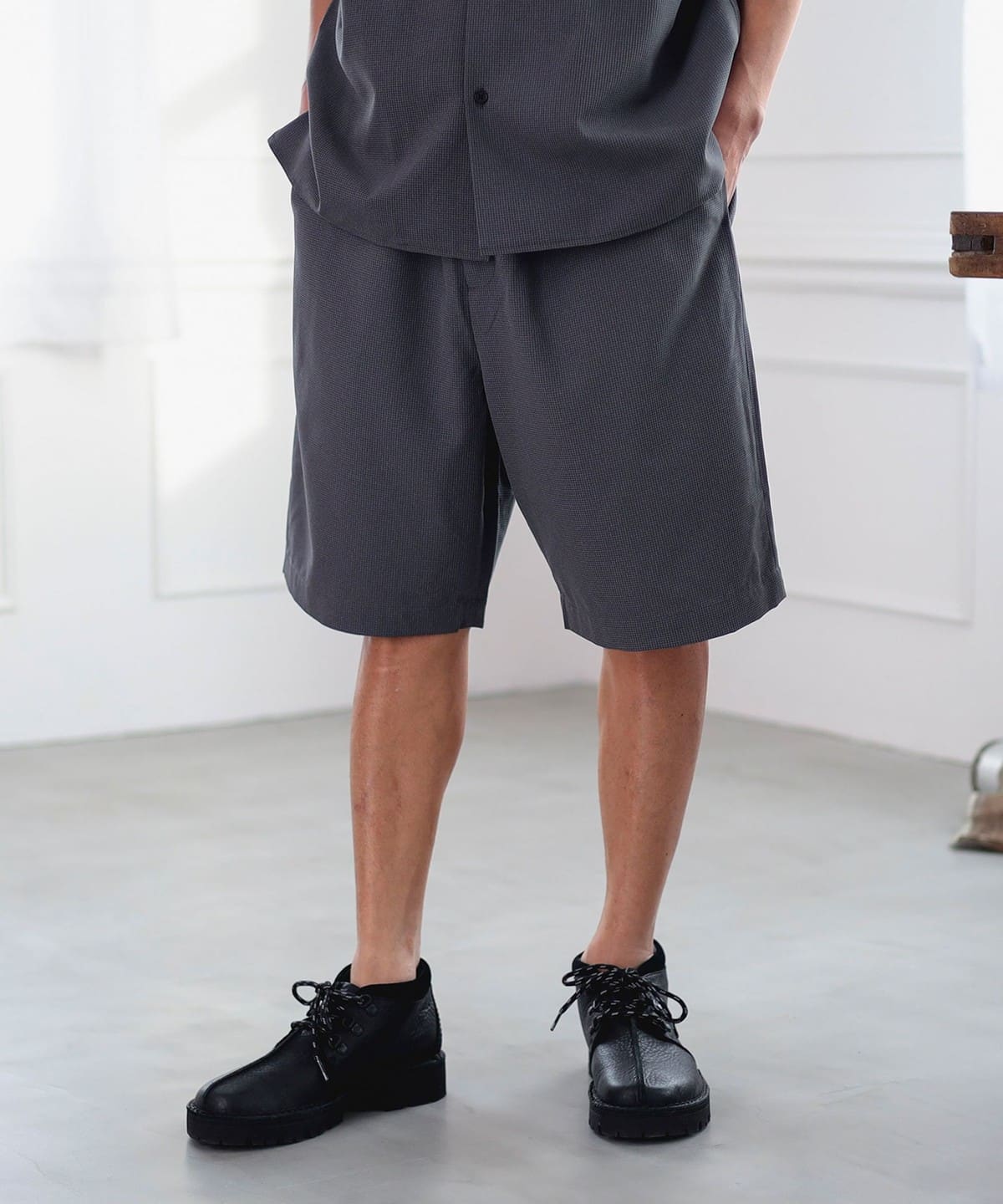 ストレッチ 吸水速乾 ポリエステル イージー ワイド ショーツ パンツ MEN GREY M ストレッチ 吸水速乾 ポリエステル イージー ワイド ショーツ パンツ MEN GREY M