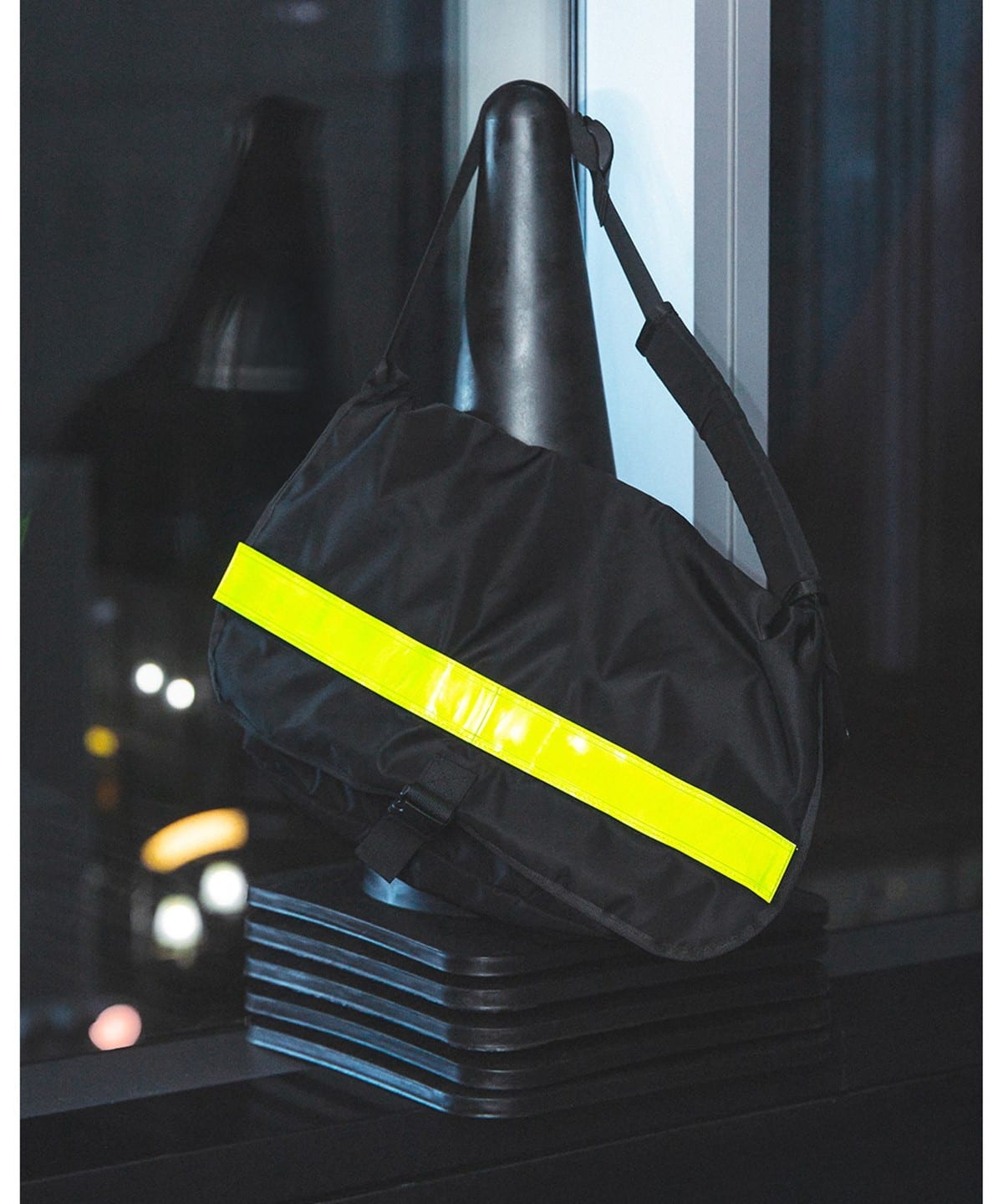 パッキング　メッセンジャーバッグ　B:MING by BEAMS 別注　ブラック 楽天市場】PACKING / 別注 メッセンジャーバッグ B:MING by