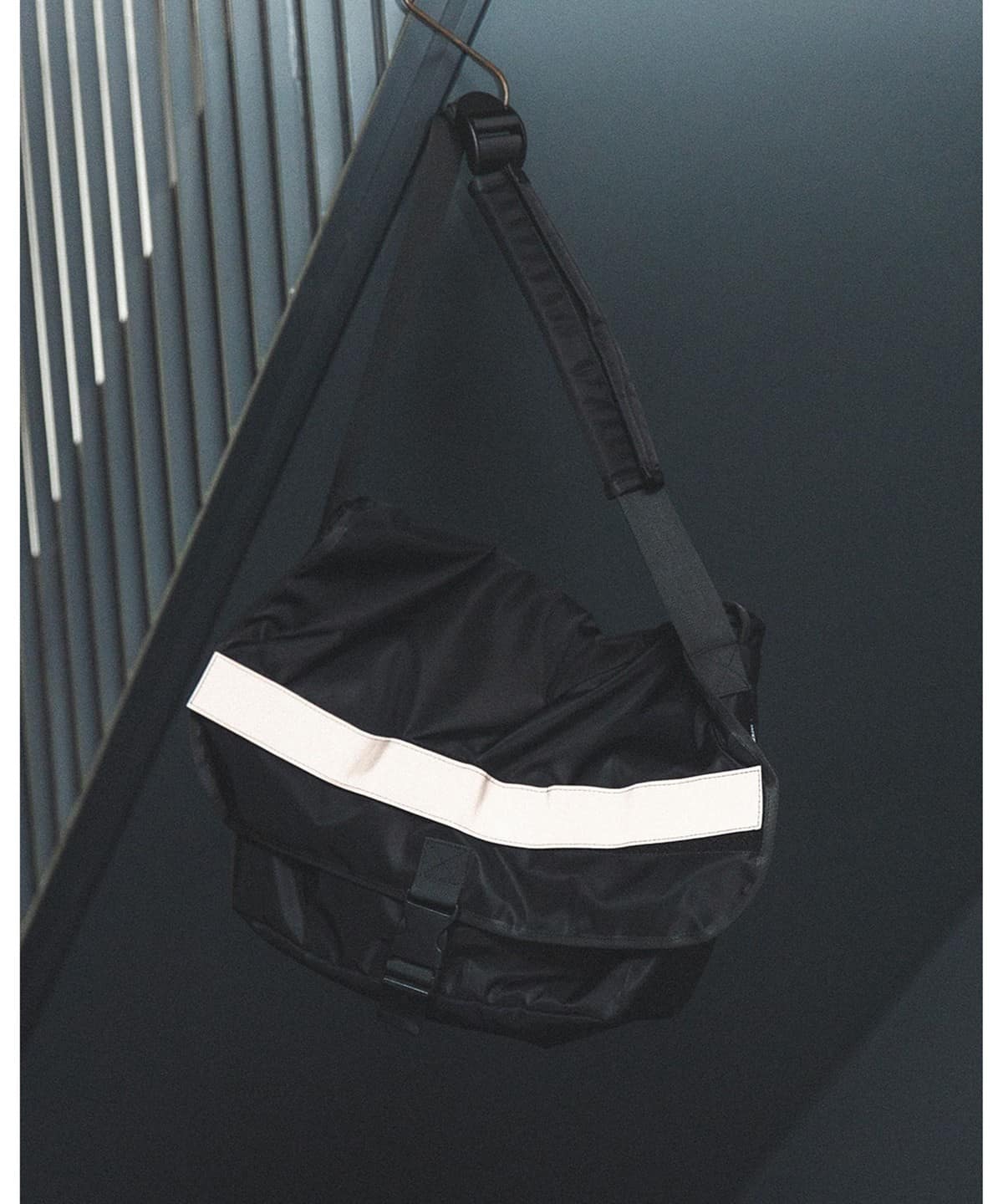 【BEAMS別注】PACKING / メッセンジャーバッグ B:MING by BEAMS（ビーミング by ビームス）【別注】PACKING