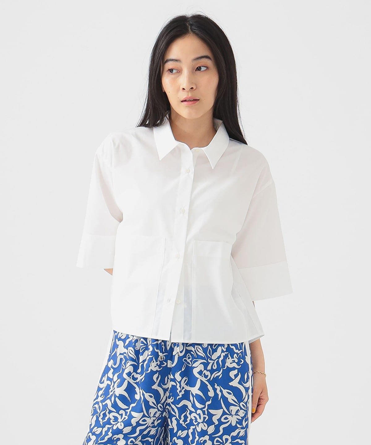 【9/4値下げ】半袖 クロップド シャツ(S M) シャツ・ブラウス WOMEN WHITE M 【9/4値下げ】半袖 クロップド シャツ(S M) シャツ・ブラウス WOMEN WHITE M