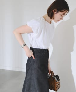 ▲  袖 デザイン Tシャツ
