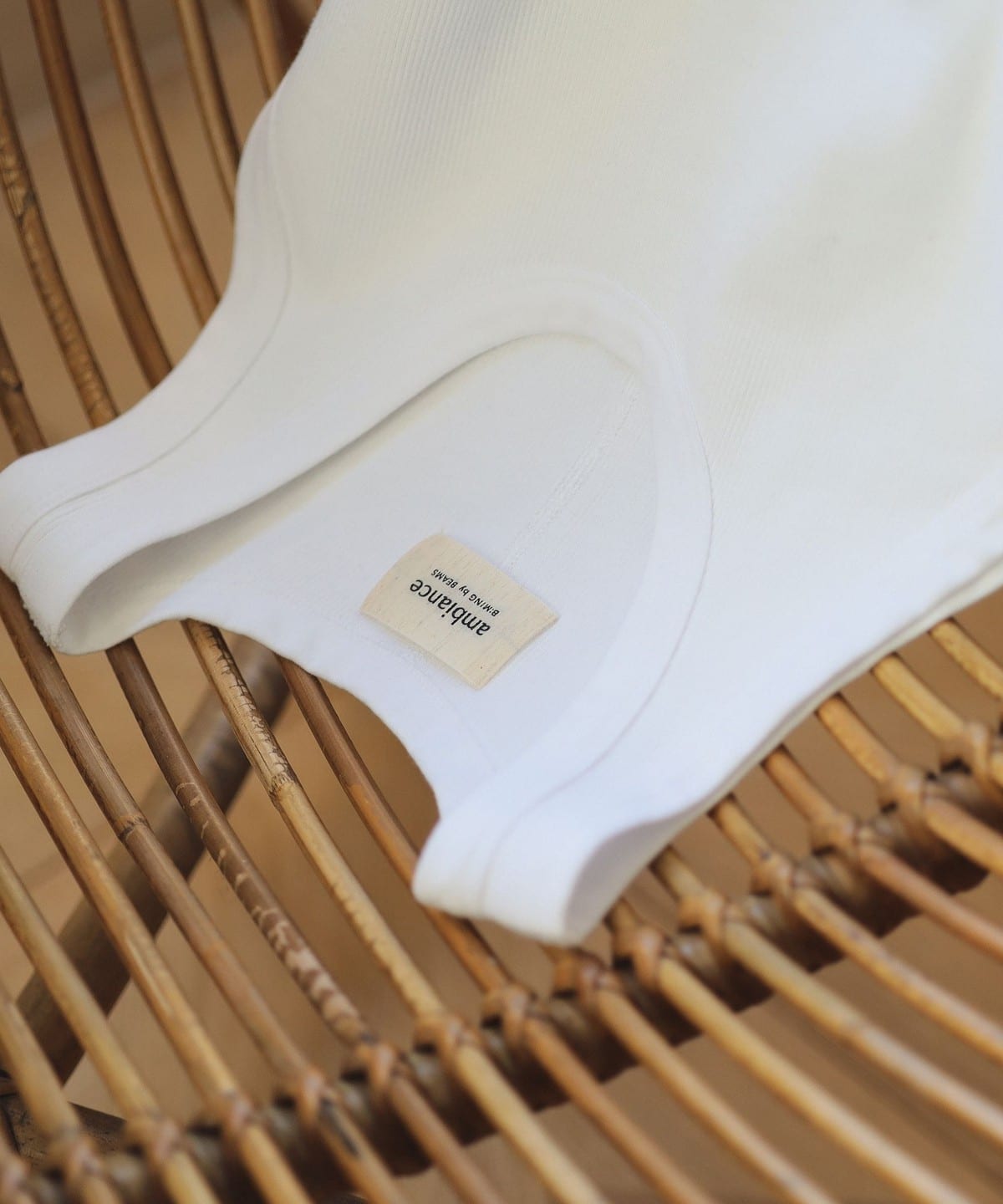 ambiance リブ タンクトップ Tシャツ・カットソー WOMEN WHITE ONE SIZE ambiance リブ タンクトップ Tシャツ・カットソー WOMEN WHITE ONE SIZE