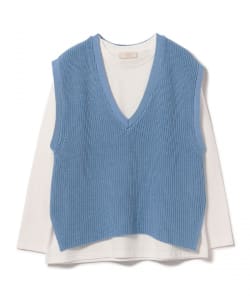 ニットベスト × ロングスリーブＴシャツ