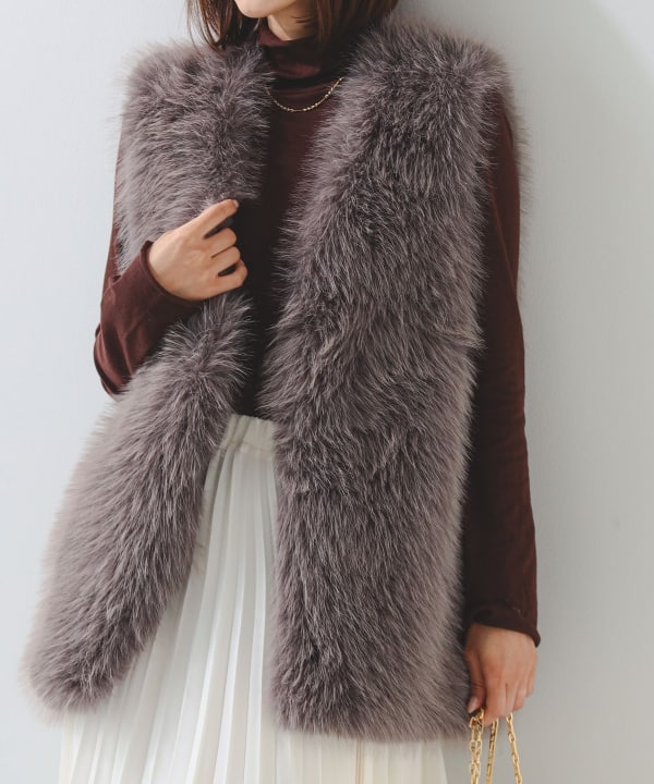 B:MING by BEAMS (B:MING by BEAMS) Faux Fur Vest (S-M) (Tops Vest) Available  at BEAMS