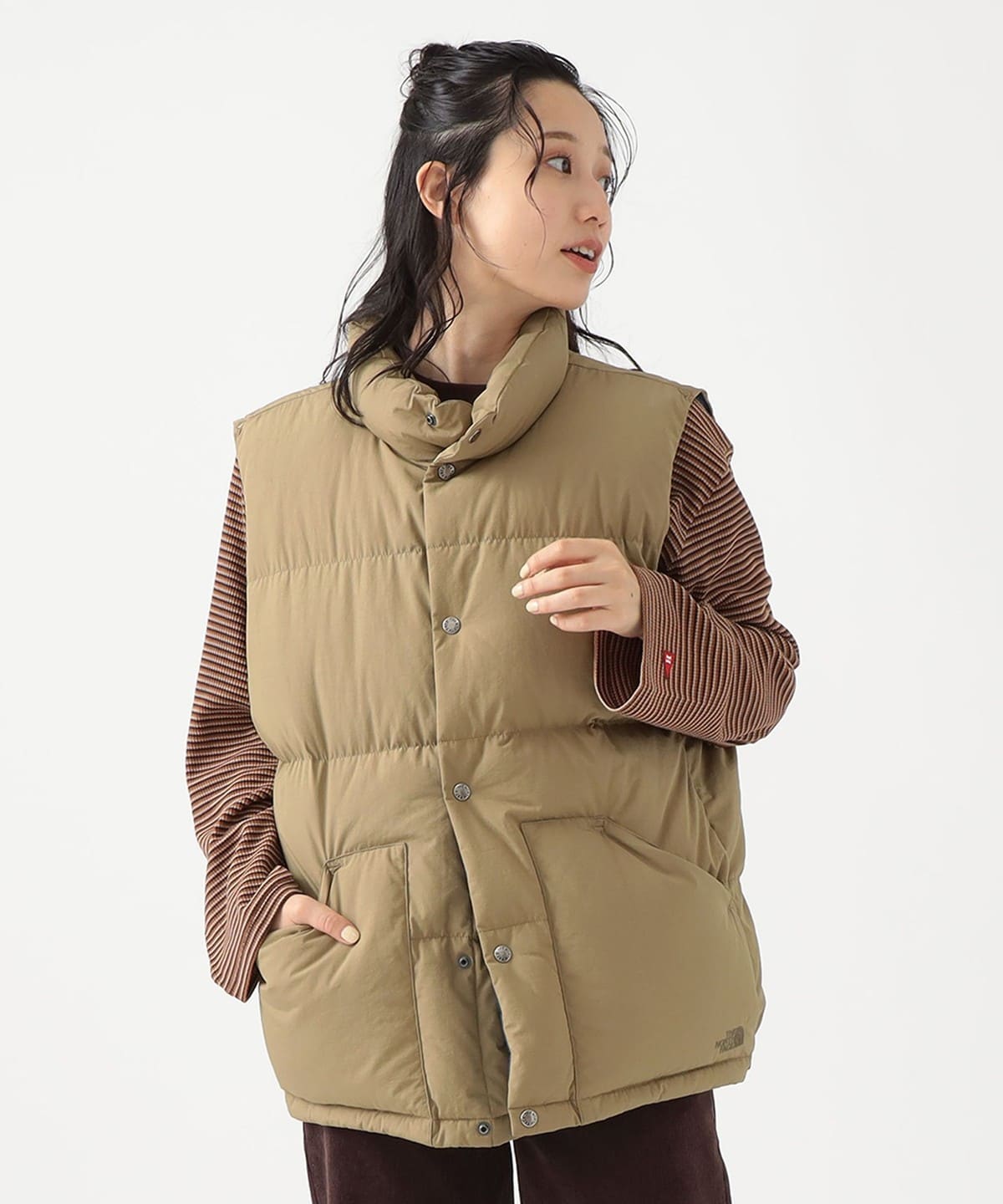 THE NORTH FACE ザ・ノース・フェイス / キャンプシエラベスト ND92530 ブルゾン WOMEN クラシックカーキ M THE NORTH FACE ザ・ノース・フェイス / キャンプシエラベスト ND92530 ブルゾン WOMEN クラシックカーキ M