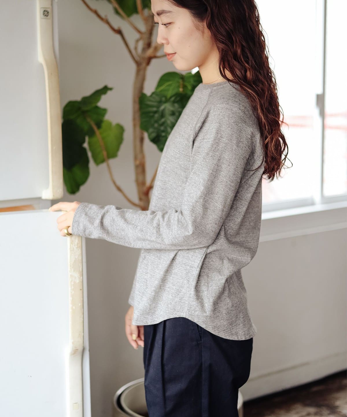 SIMPLE YET オリジナルコットン クルーネック Tシャツ 24FW Tシャツ・カットソー WOMEN TOP GREY S SIMPLE YET オリジナルコットン クルーネック Tシャツ 24FW Tシャツ・カットソー WOMEN TOP GREY S