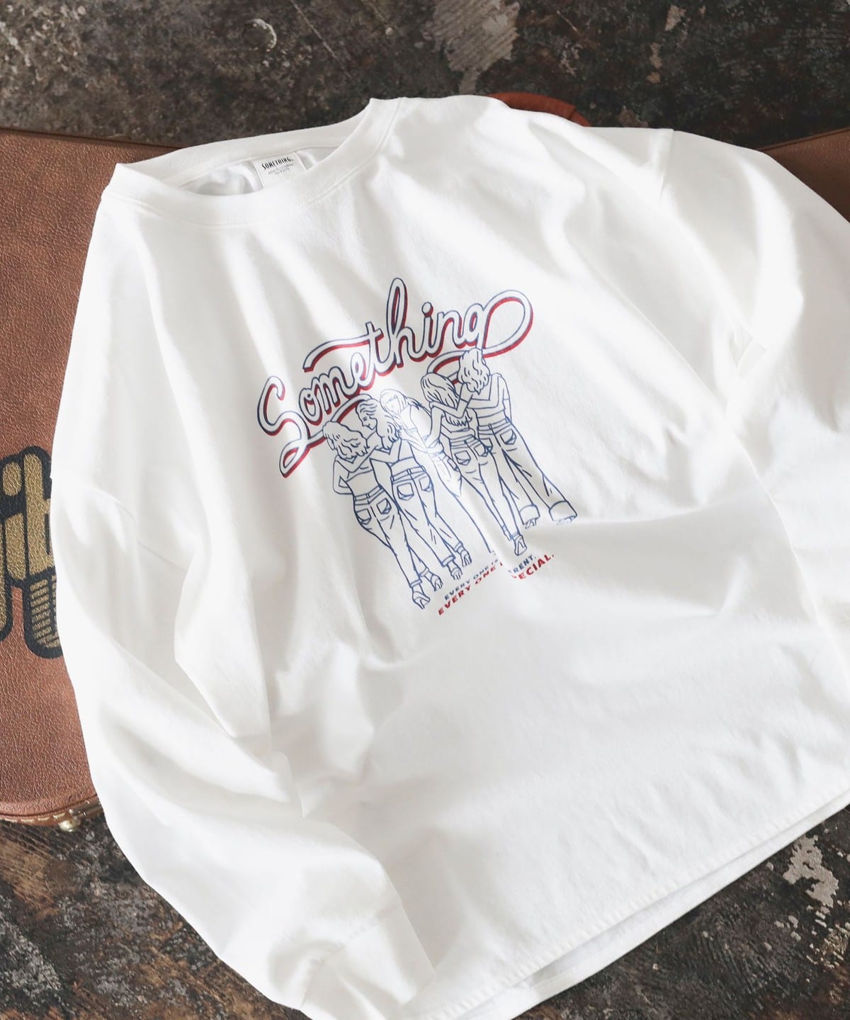 SOMETHING サムシング / ラウンドヘム ロングスリーブ Tシャツ Tシャツ・カットソー WOMEN WHITE ONE SIZE SOMETHING サムシング / ラウンドヘム ロングスリーブ Tシャツ Tシャツ・カットソー WOMEN WHITE ONE SIZE