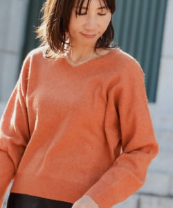 ▲B:MING by BEAMS / FINKS 片畦 Vネック プルオーバー ニット