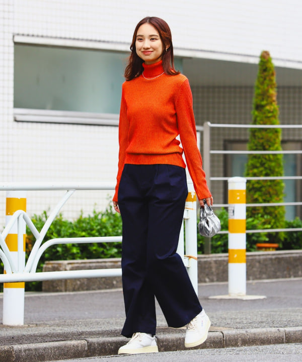 item main image
