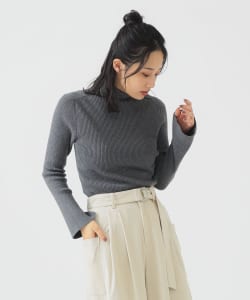 フレア スリーブ ニット