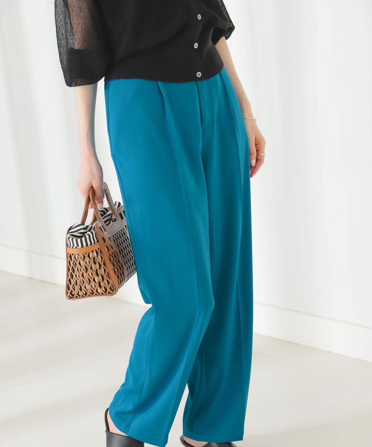 カラー サテンパンツ パンツ WOMEN BLUE M カラー サテンパンツ パンツ WOMEN BLUE M