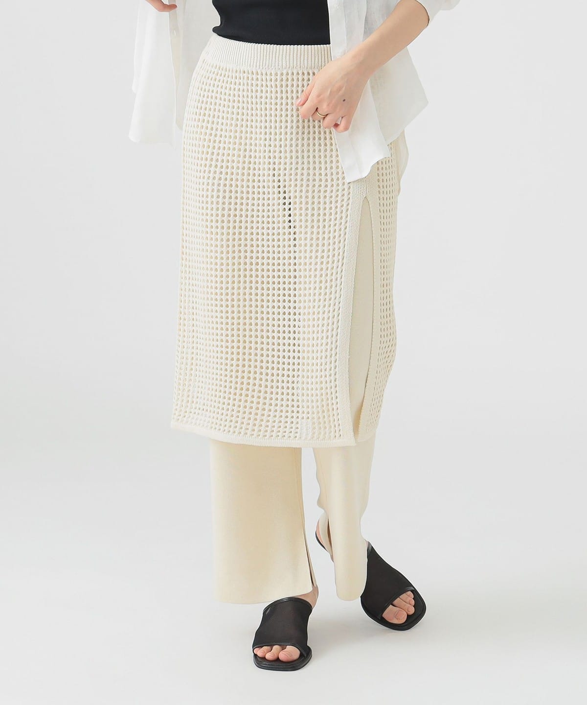【6/25再値下げ】【手洗いOK】【セットアイテム】メッシュニット スカート × パンツ パンツ WOMEN IVORY ONE SIZE 【6/25再値下げ】【手洗いOK】【セットアイテム】メッシュニット スカート × パンツ パンツ WOMEN IVORY ONE SIZE