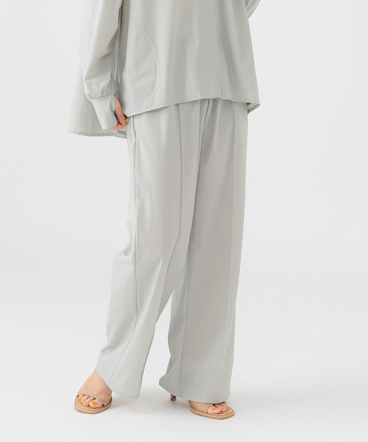 【吸水速乾・UV機能】ランド アンド ウォーター ライト パンツ(S M) パンツ WOMEN LIGHT GREY M 【吸水速乾・UV機能】ランド アンド ウォーター ライト パンツ(S M) パンツ WOMEN LIGHT GREY M