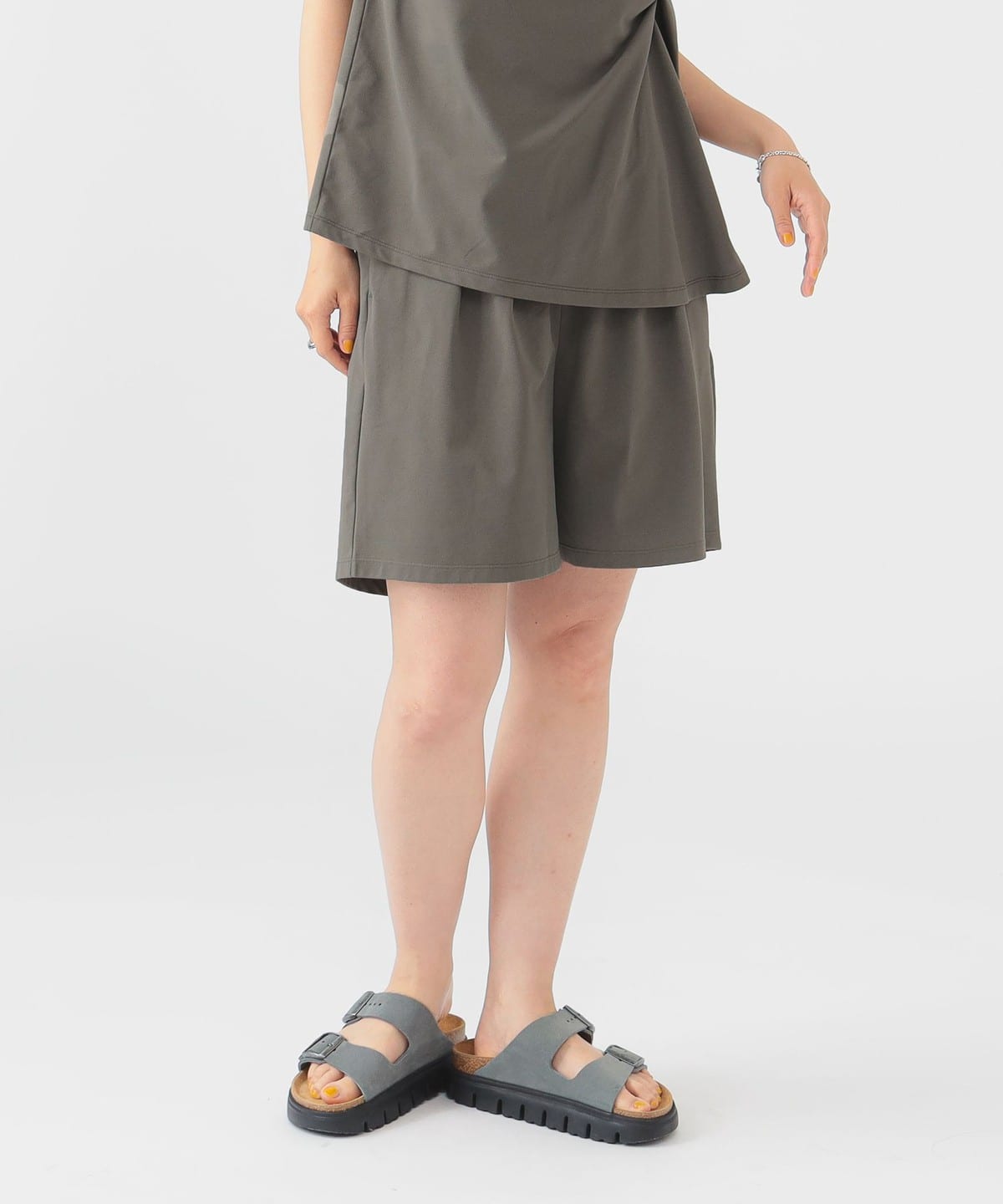 【水陸両用】ランド アンド ウォーター ハーフ パンツ(S M) パンツ WOMEN OLIVE S 【水陸両用】ランド アンド ウォーター ハーフ パンツ(S M) パンツ WOMEN OLIVE S
