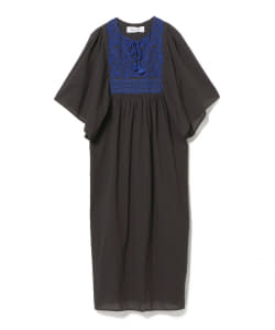 Sara mallika / リーフ 刺繍 ワンピース