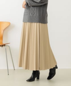 ▲フェイクレザー プリーツスカート