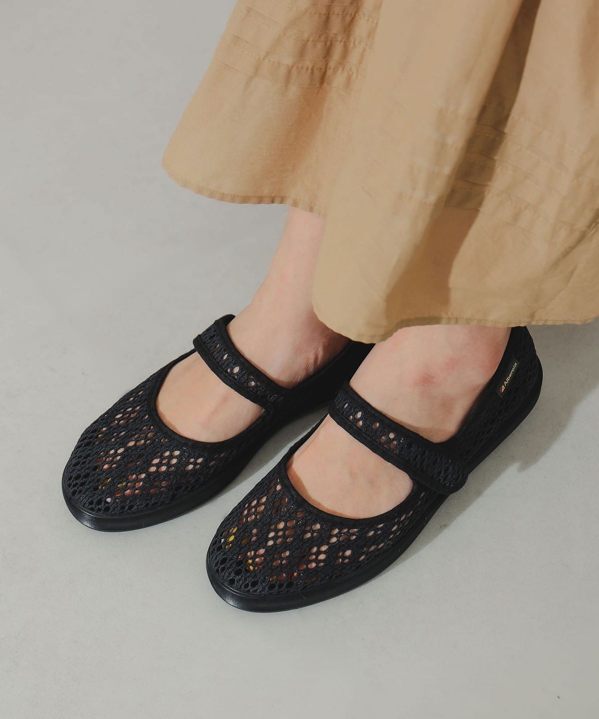 ルルメリービームス 刺繍のオペラシューズアイボリー24.5㎝ beams