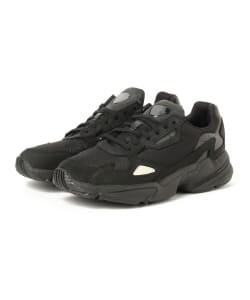 adidas / Falcon 20