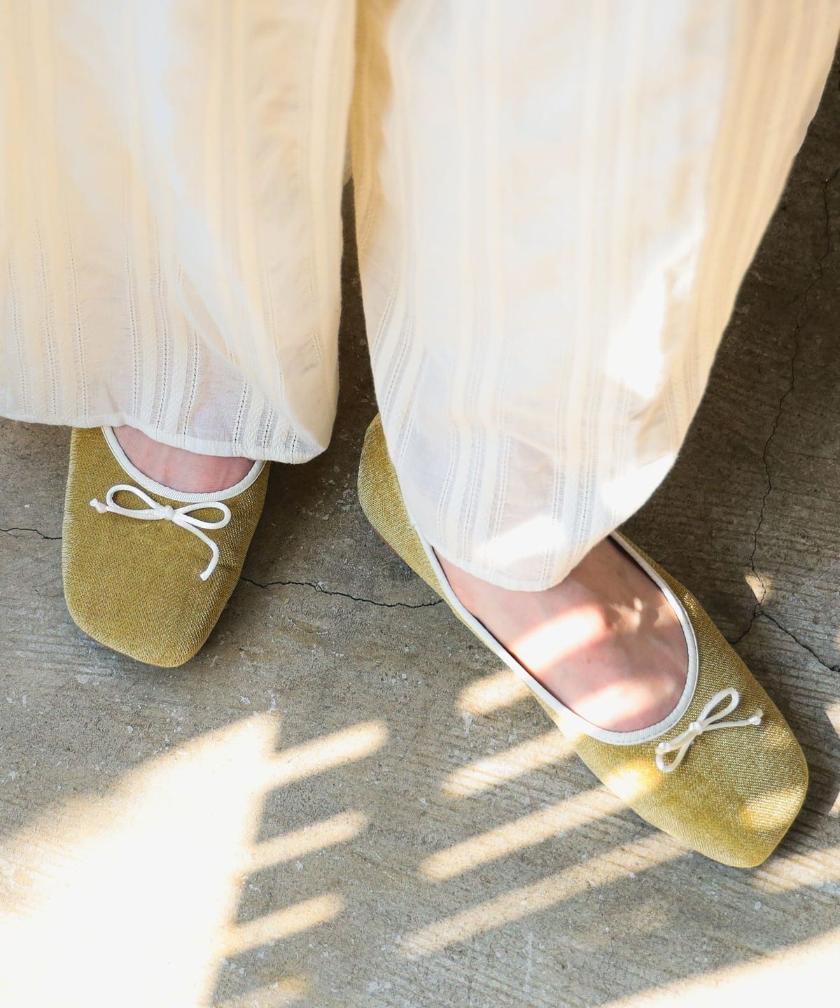 オブリークトゥ バレエシューズ(22.5 24.5cm) シューズ WOMEN KHAKI 24.5 オブリークトゥ バレエシューズ(22.5 24.5cm) シューズ WOMEN KHAKI 24.5