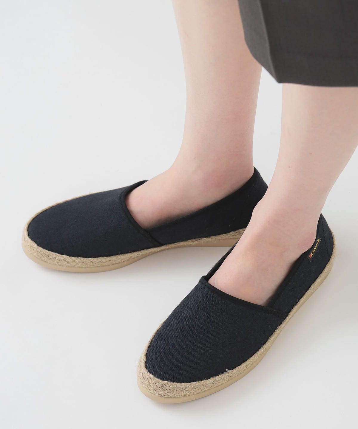 【別注】ALBEROLA アルベローラ / スリッポン(22.5 24.5cm) シューズ WOMEN BLACK 39 【別注】ALBEROLA アルベローラ / スリッポン(22.5 24.5cm) シューズ WOMEN BLACK 39