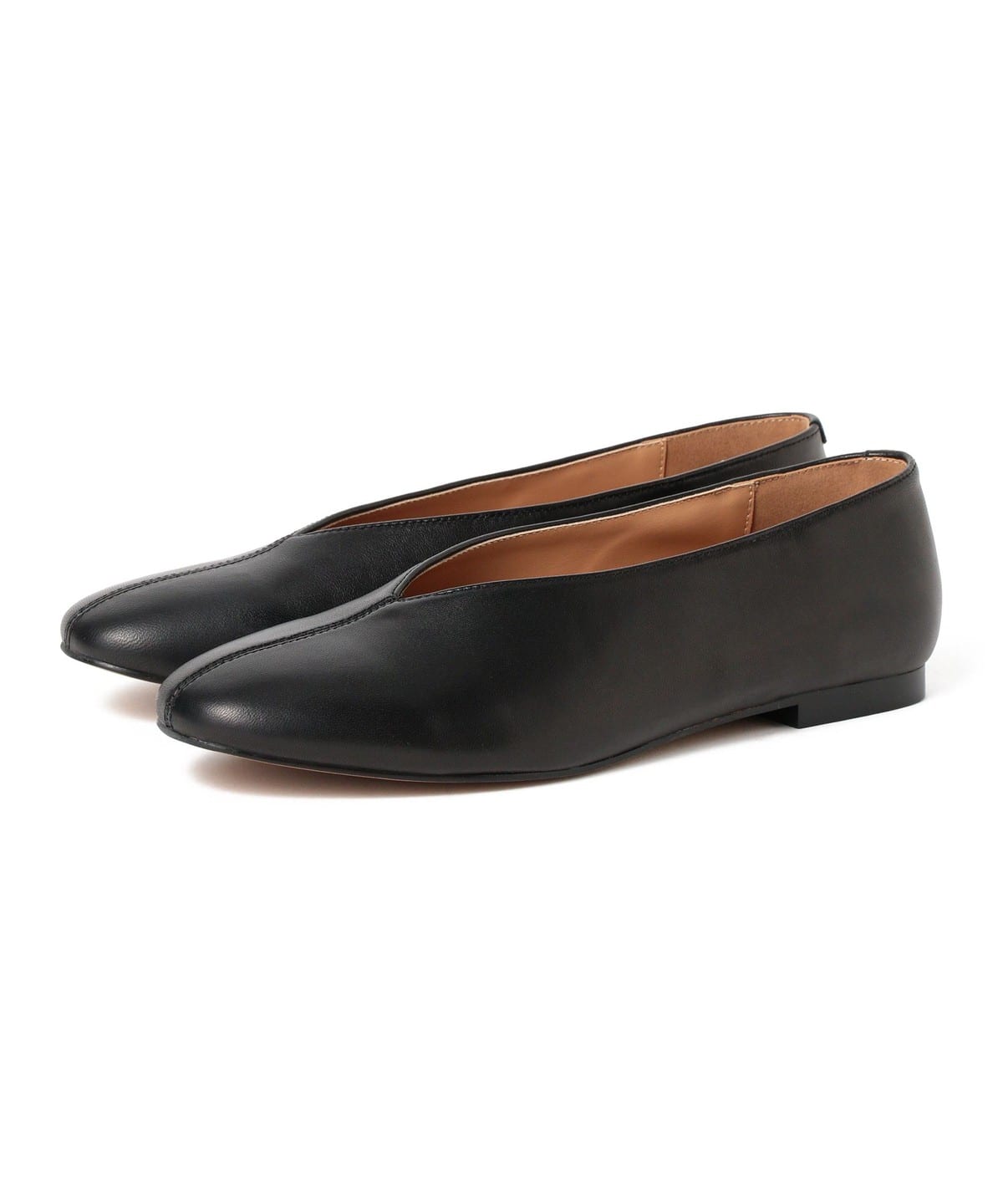 REMME/Vカットフラットシューズ 定価¥18,700 REMME(レメ)Vカットフラットパンプス