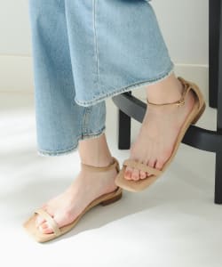 アンクルストラップ サンダル（22.5～24.5cm）