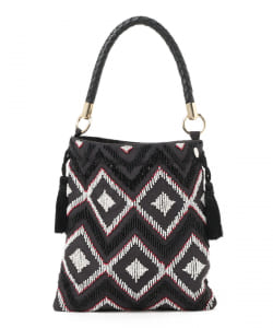 Sara mallika / 刺繍 BAG