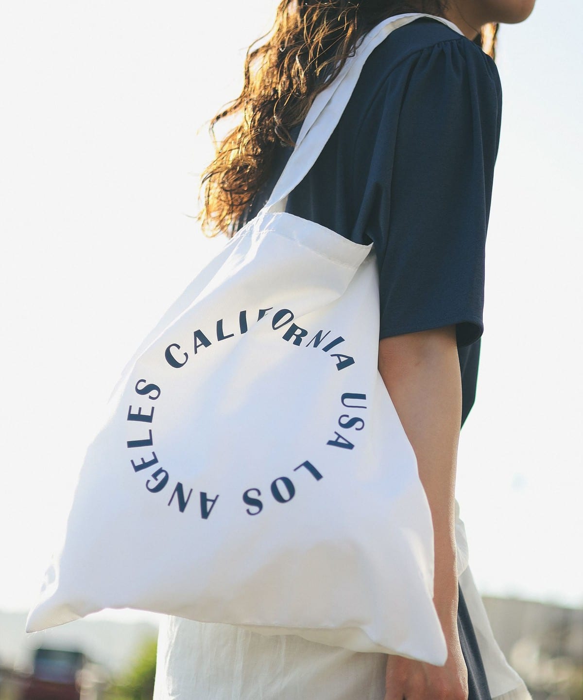 リッピングプリント トートバッグ バッグ WOMEN WHITE ONE SIZE リッピングプリント トートバッグ バッグ WOMEN WHITE ONE SIZE