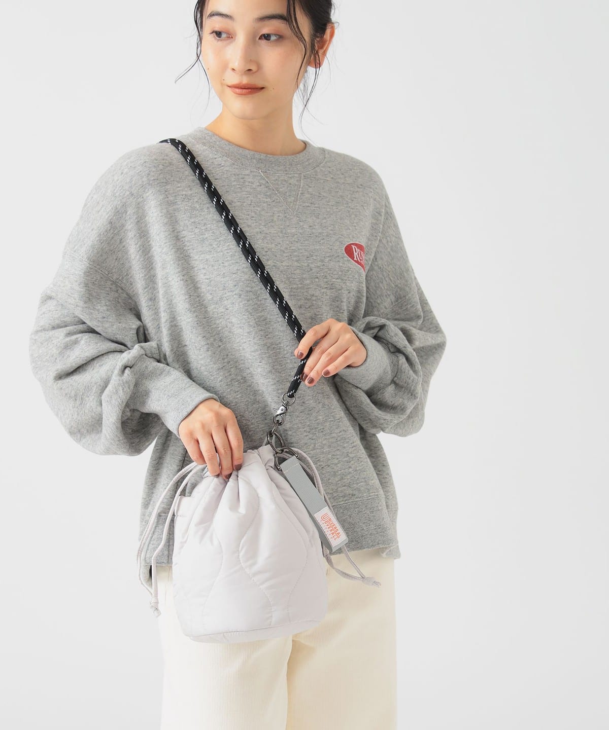 【別注】UNIVERSAL OVERALL ユニバーサルオーバーオール / 巾着 バッグ バッグ WOMEN LIGHT GREY ONE SIZE 【別注】UNIVERSAL OVERALL ユニバーサルオーバーオール / 巾着 バッグ バッグ WOMEN LIGHT GREY ONE SIZE