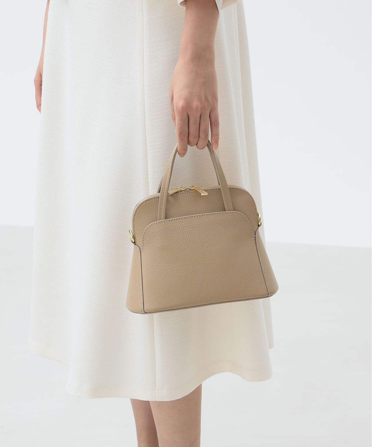 AULENTTI オーレンティー / レザー ハンド バッグ バッグ WOMEN BEIGE ONE SIZE AULENTTI オーレンティー / レザー ハンド バッグ バッグ WOMEN BEIGE ONE SIZE