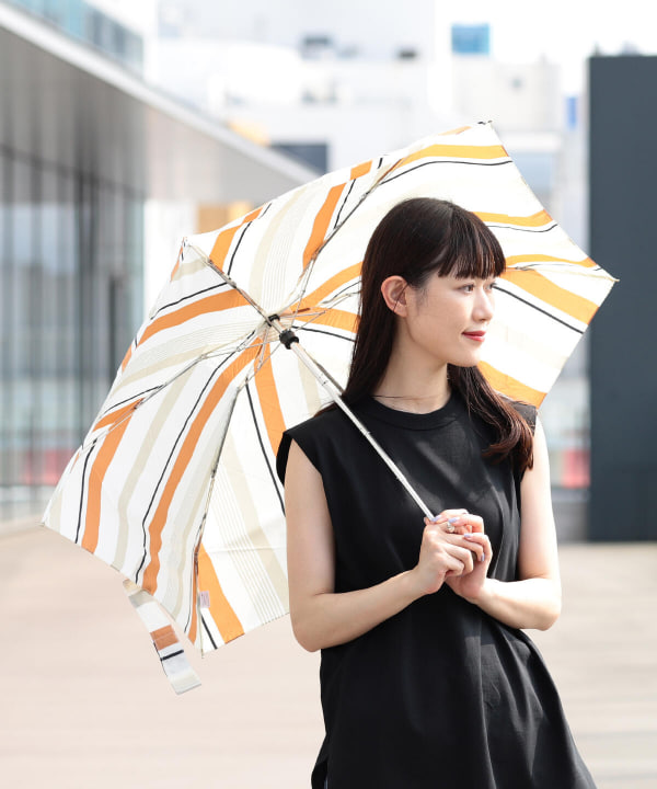折りたたみ傘 晴雨兼用 UVカット 完全遮光 紫外線 日傘 雨傘 ブラック 通販