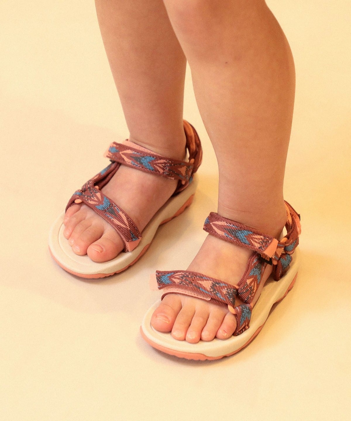 TEVA テバ / ハリケーン 2025SS(13 17cm) シューズ ARCHIVE WINGS BLOOMING D 17 TEVA テバ / ハリケーン 2025SS(13 17cm) シューズ ARCHIVE WINGS BLOOMING D 17