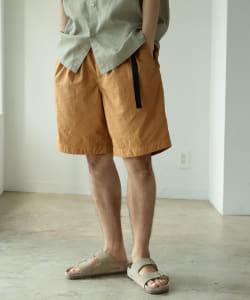 BEAMS / 男裝 雙打摺 寬鬆 短褲